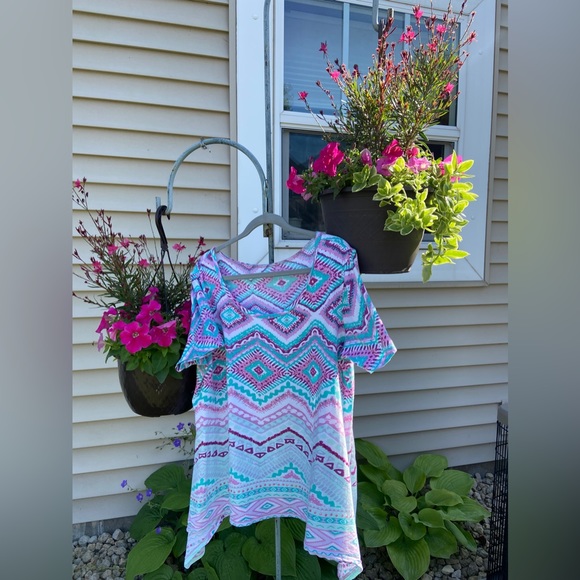 Very Gently Used Women’s Scoop Neck Top No Tags- Best Guess L/XXL, Ties on Sides - Picture 11 of 17